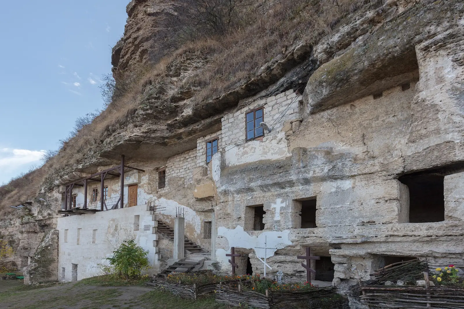 Tipova cave monastery above the Dniester